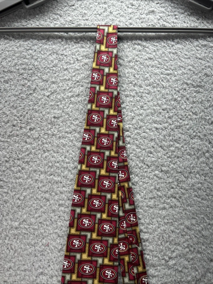 Corbata 100 % seda SAN FRANCISCO 49ERS, ALAS DE ÁGUILA NFL Foto 3 de 4
