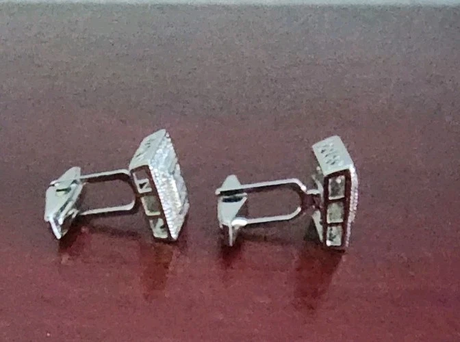 FAS 925 STERLING SILVER CLEAR ZIRCONIA SQUARE CUFFLINKS. GREAT CONDITION  - Image 4 of 4