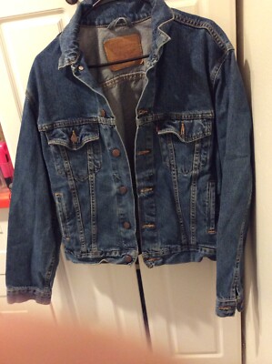 Levi s Relaxed Trucker Jean Jacket Size S