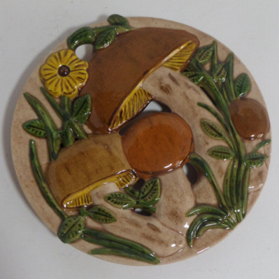 Mushroom trivet ceramic Ayner's Jackie 1973