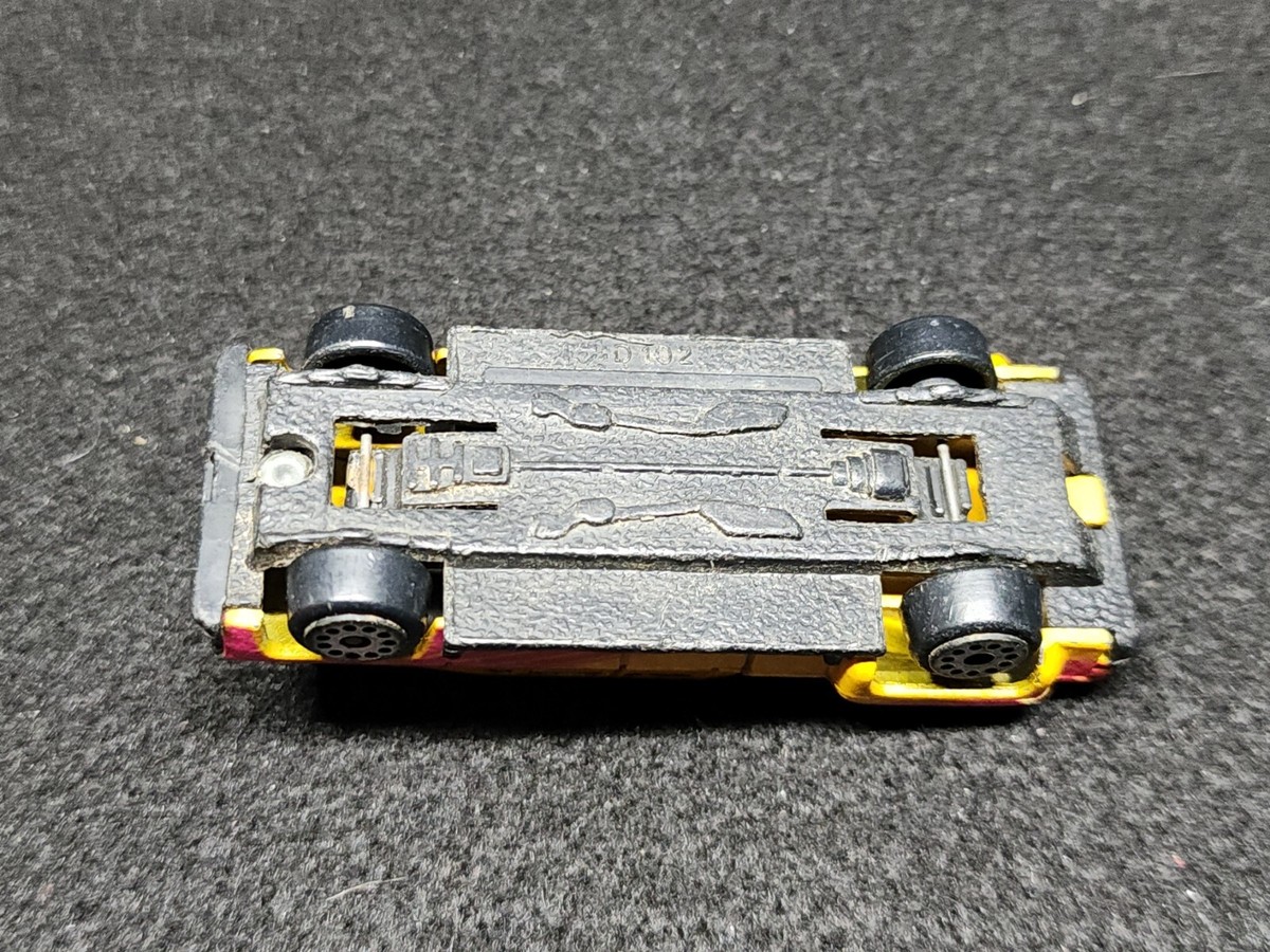 Zee Toys / Zylmex D102 Chevy / GMC Dually Crew Cab C3500 Zee Toys / Zylmex D102 Chevy / GMC Dually Crew Cab C3500