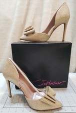 Betsey Johnson Prince High Heel Steleto Evening Shoes Gold 9.5 Never Worn