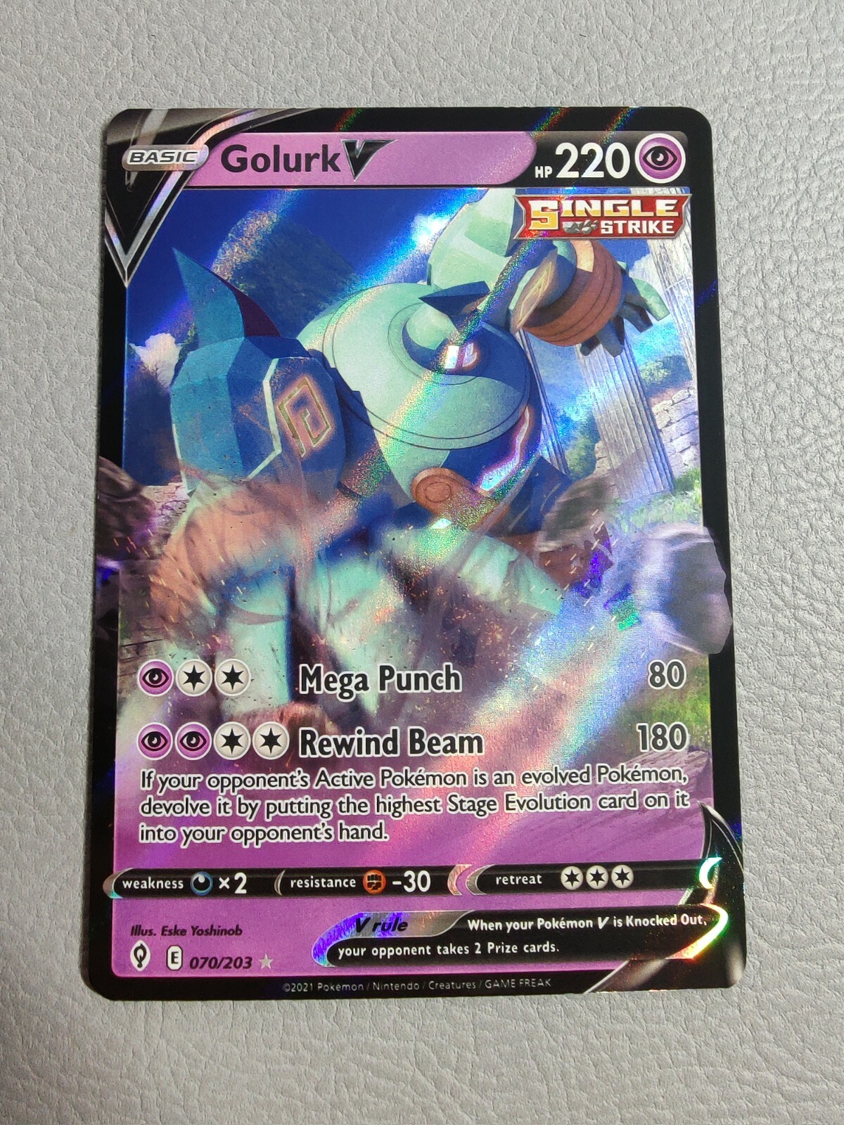 Golurk V | NM | SWSH Evolving Skies 070/203 | Pokemon