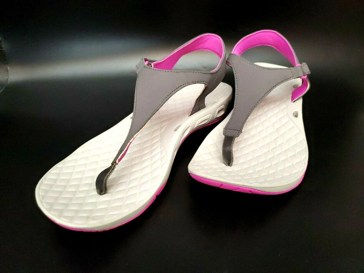 Columbia omni best sale grip flip flops