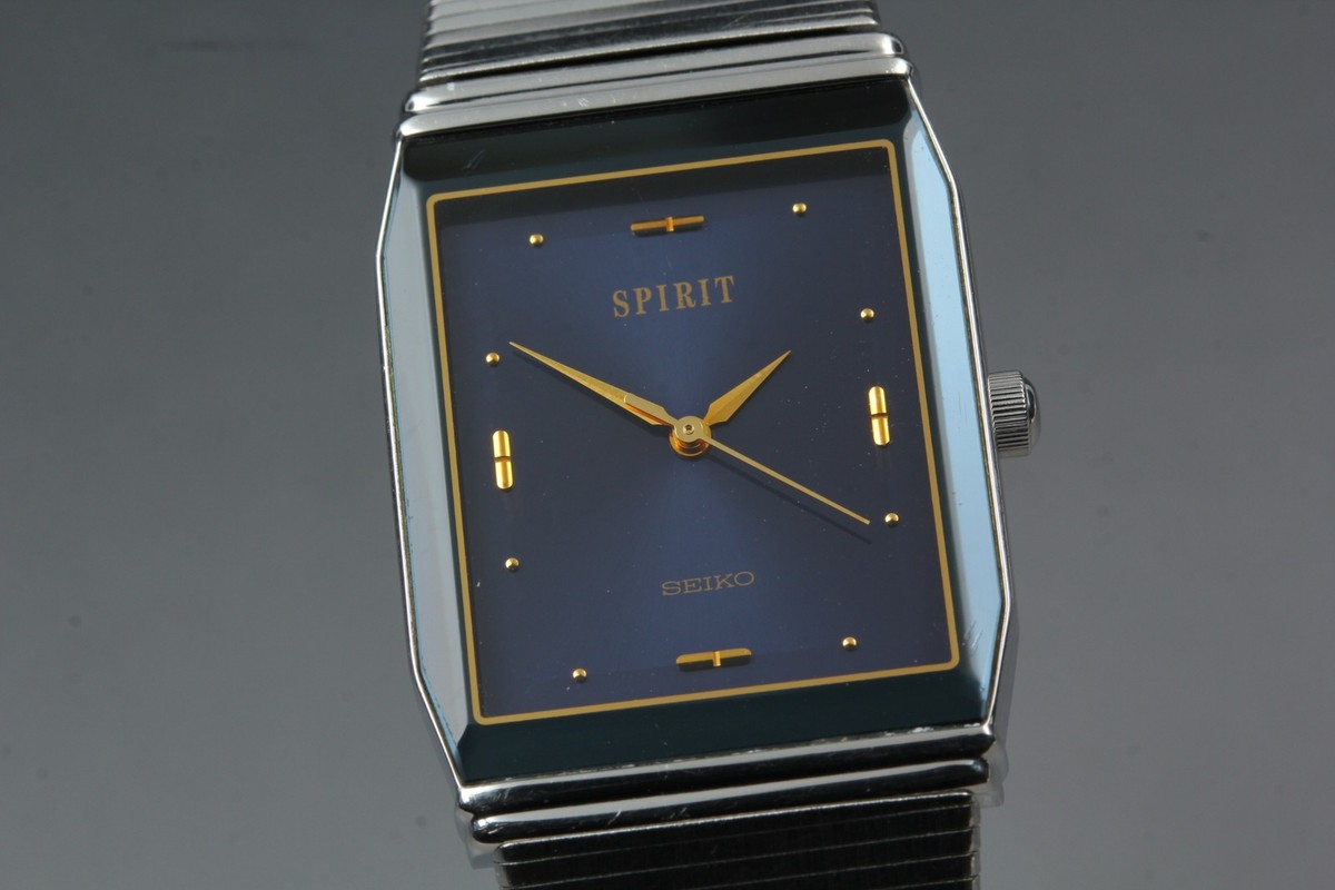 Vintage 1994 N MINT Seiko Spirit 7N01-5070 Blue Dial Quartz Mens 