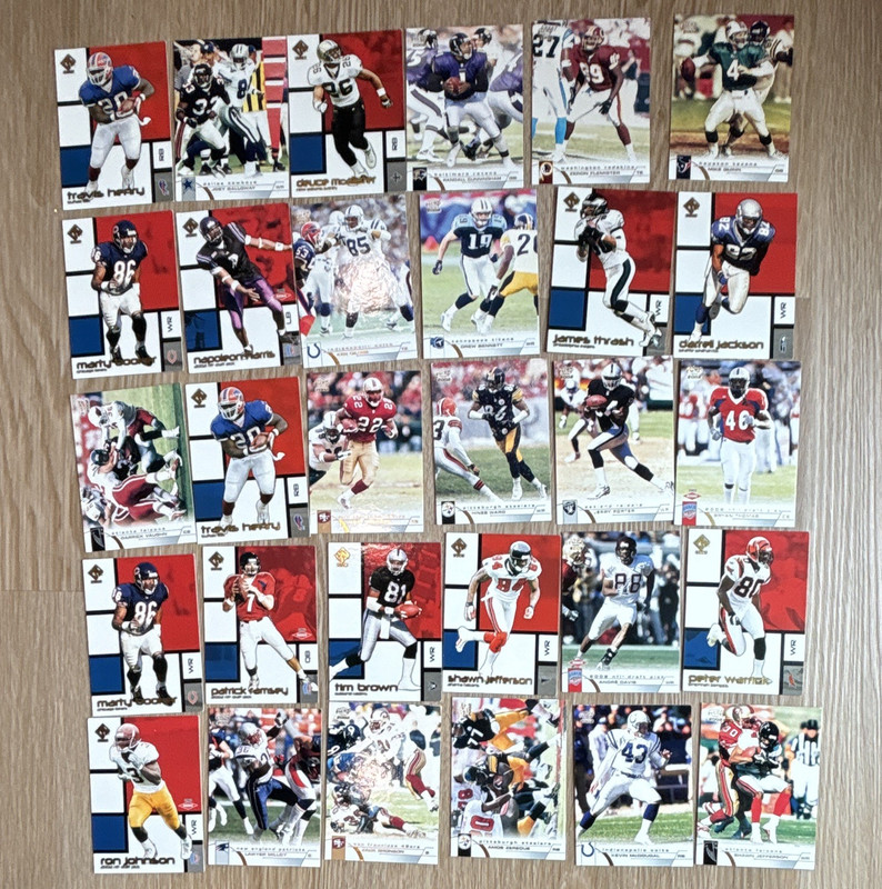 Pacific 2002 MVP NFL Football 30-Card Lot Travis Henry Marty Booker