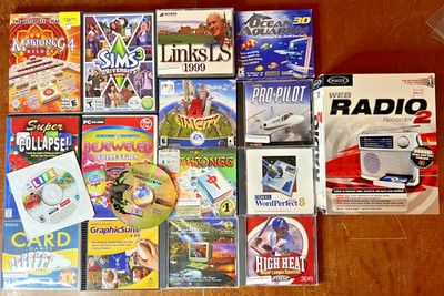 Variety Lot of 17 Vintage PC / Mac CD-ROM Computer Games & Programs - Untested