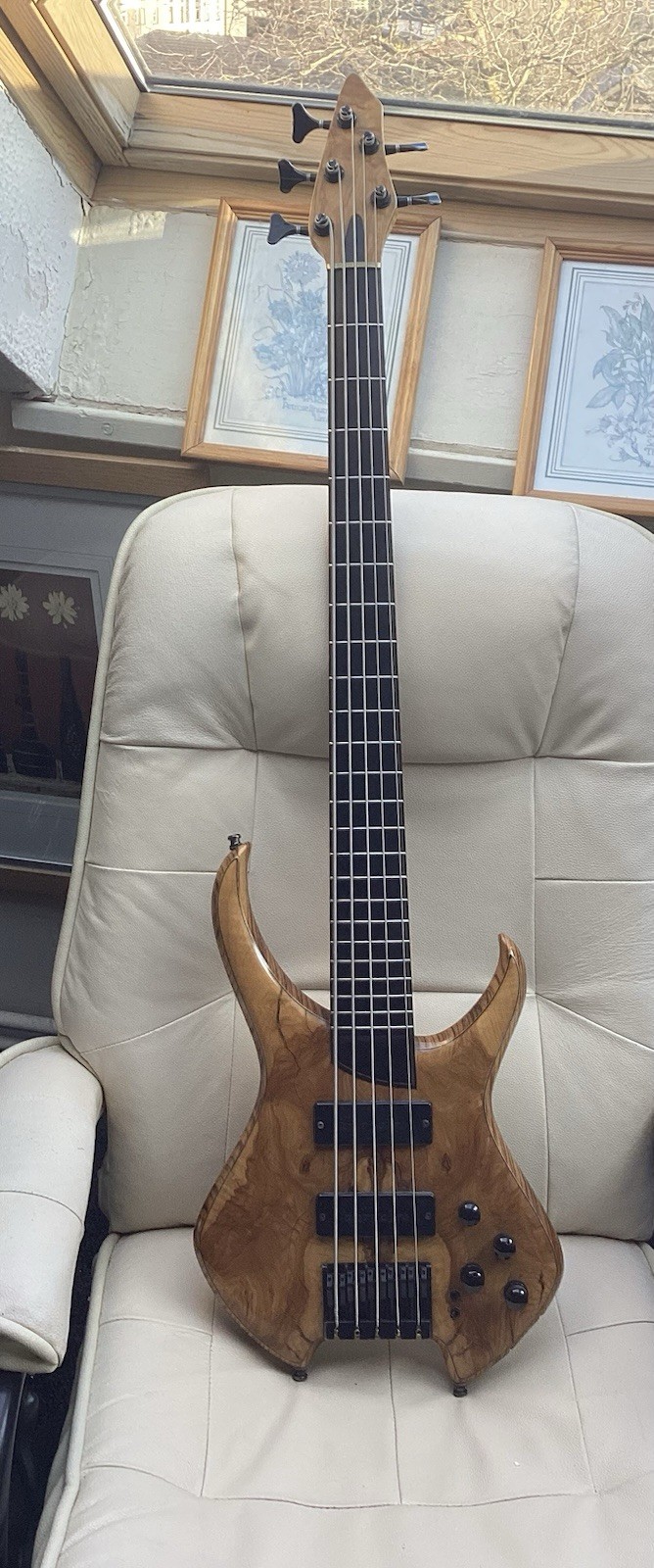 SEI 5 String Bass. Vintage 1980s