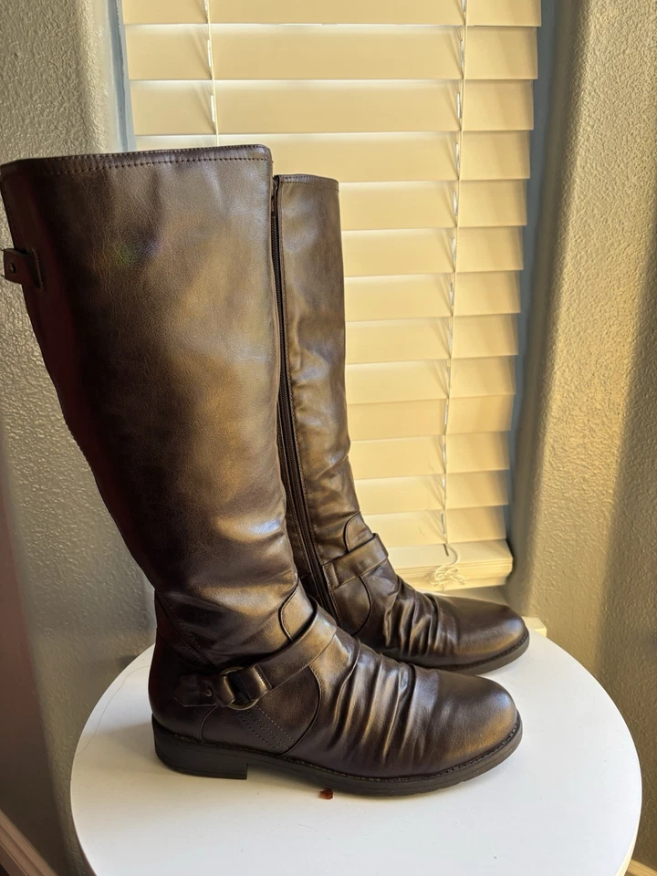 Bota de montar Baretraps Camily para mujer talla 11M-W cuero marrón hebilla de cremallera alta Foto 3 de 4