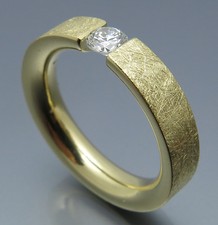REIF-DESIGN - AUSGEFALLENER BRILLANT SPANNRING - EIGENE GOLDSCHMIEDE - 585 GOLD
