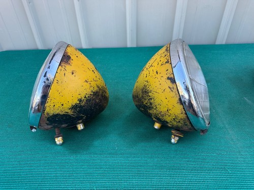 Vintage 1936 Chevy Headlight Buckets Pair - Picture 4 of 13