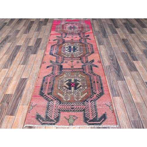 Alfombra de corredor de lana anudada a mano vintage color salmón 2'6"x7'6" R641 - Imagen 2 de 7