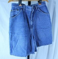 Vtg 90s LEE High-Rise Medium-Blue Denim Mom Shorts  GUC  Size 16  USA