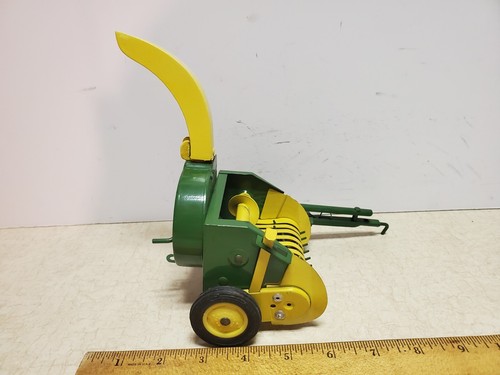 Spielzeug Tru-Scale John Deere Feldhäcksler-Häcksler Maßstab 1:16 - SCHÖN!!
