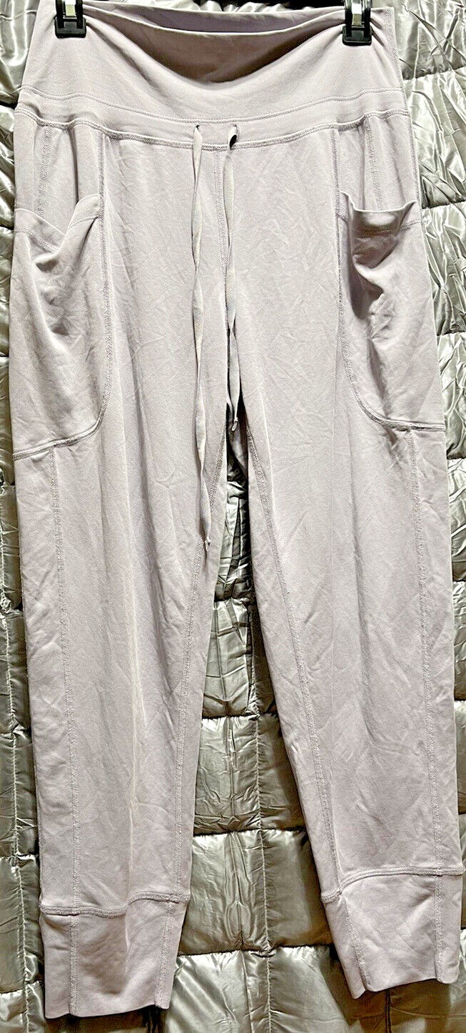 Fabletics Womens Knit Drawstring Pant Relaxed  wi… - image 4