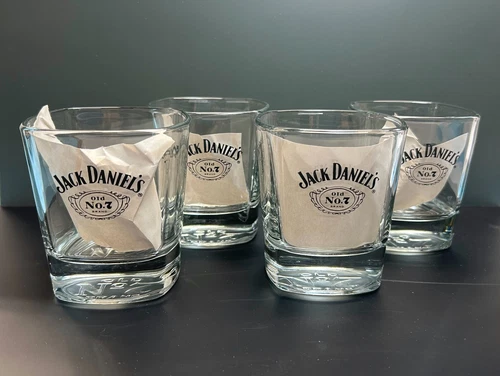 Jack Daniels Old No.7 Whiskey Square Lowball Rocks Glasses Black Logo Set of 4