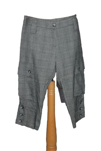 PANTACOURT/BERMUDA FEMME °°° SEPIA °°°    TAILLE  38