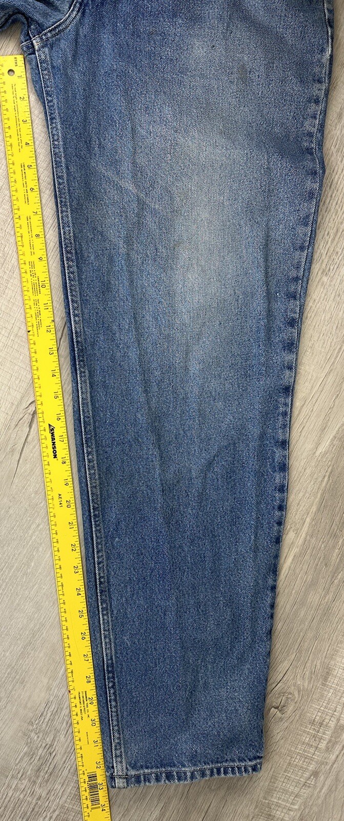 Picture 23 of 24