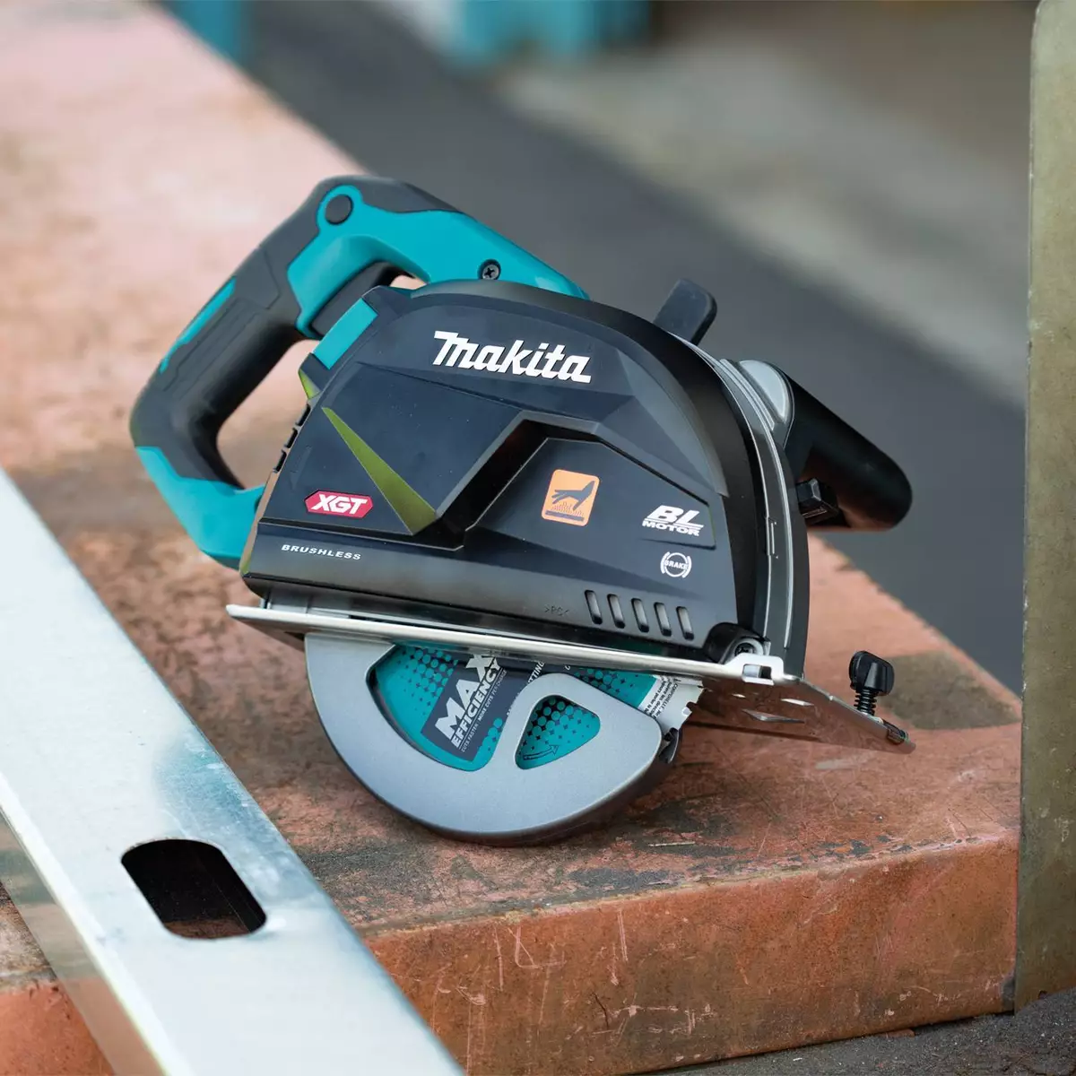 Makita 18v metal cutting cheap saw