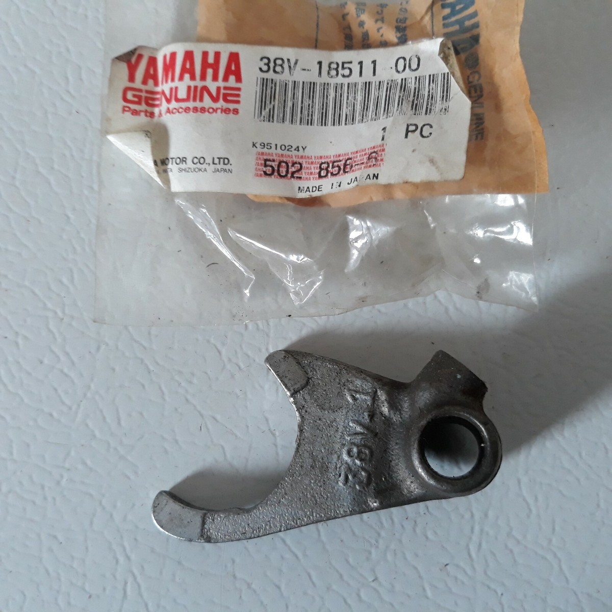 Yamaha Shift Fork 38V-18511-00 TY350N NOS OEM | eBay