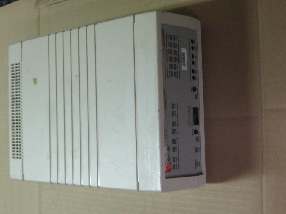 ADC KENTROX DATASMART 78761 T1 ADD DROP W/V.35  - Image 3 of 3