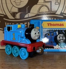 THOMAS FRIENDS TRAIN TAKE Along n play COLLECTOR CARD  EXCELLENT  Diecast