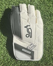 Jos BUTLER England Signed KOOKABURRA Wicket Keeper Glove with COA