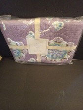 Pottery Barn brooklyn quilt toddler 36 by 50 NIB 100 cotton