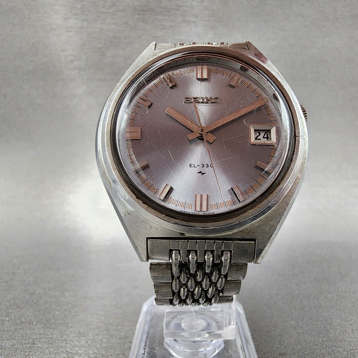 Seiko EL-330 Watch Men 39mm Blue Dial Silver Tone Date Round 3302