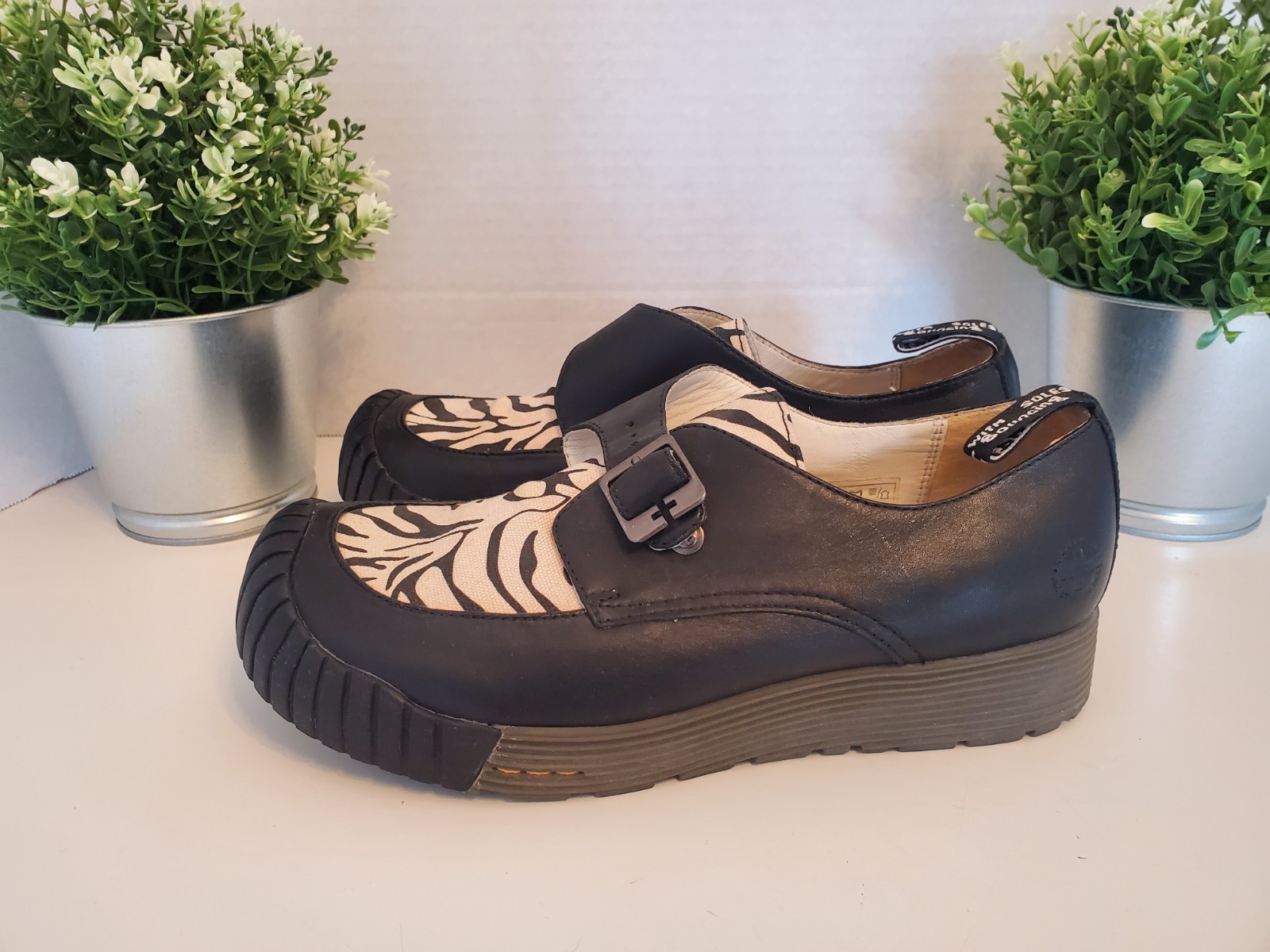 Dr. Martens Zebra Print Oxford Creepers Vintage/Rare 🖤🤍Woman's