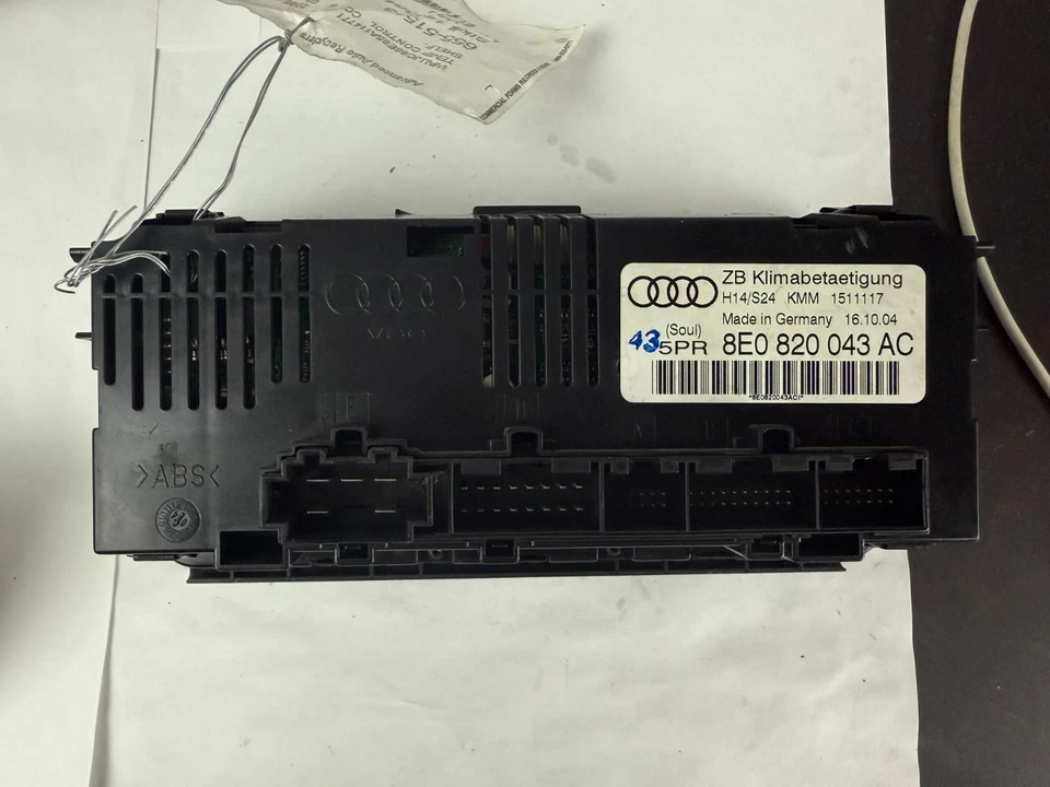 2003 - 2005 Audi A4 Quattro A/C HVAC Temperature Control Panel 8E0820043AC OEM - Image 4 of 4