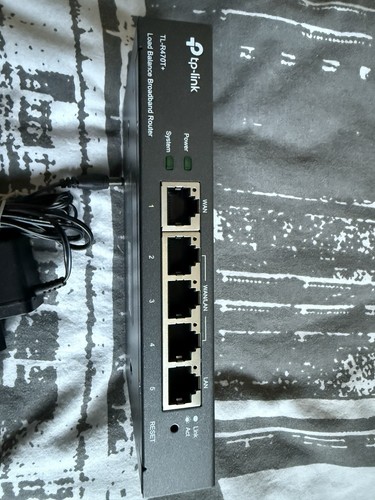 TP-link : TL-R470T+ Routeur à large bande à équilibrage de charge - Photo 2/3