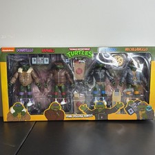 NECA TMNT Teenage Mutant Ninja Punk Disguise Turtles 7  Action Figure 4-Pack New