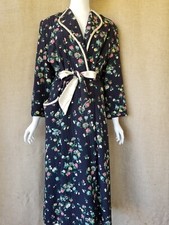1940's Womens Vintage Quilted Robe Housecoat Lounge Hostess Black Floral
