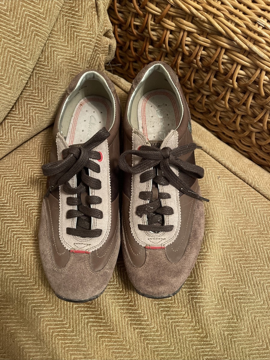 CLARKS ladies Trainers 'jewel lace' Size UK D Khaki Leather