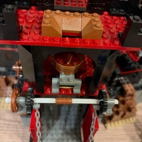 LEGO Knights&rsquo; Kingdom Vladek&rsquo;s Dark Fortress Incomplete Used with Box 8877