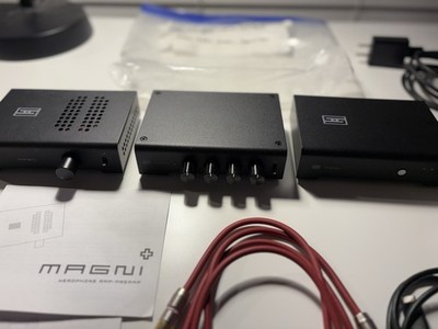 Schiit stack (Modi 3+, Loki mini+, Magni 3+) with cables 