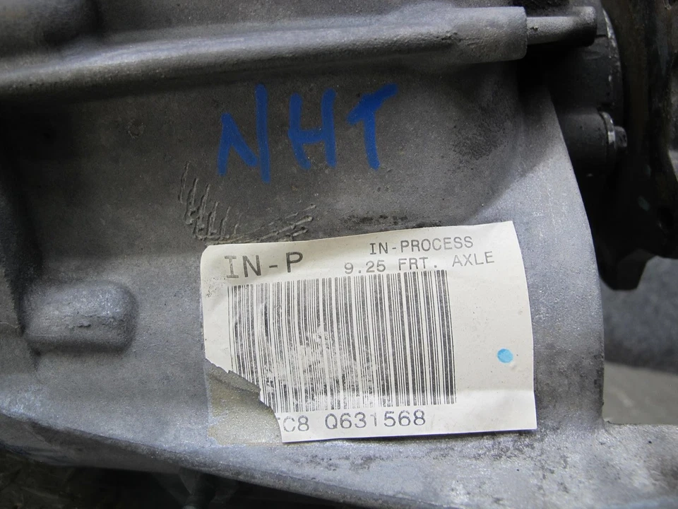 2008-2009 HUMMER H2 4WD 4x4 FRONT DIFFERENTIAL CARRIER 3.73 RATIO - Image 2 of 4