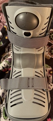 Ossur Rebound Air Walker Boot Low Top Size XL w/ Air Pump & Rocker Bottom
