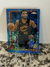 Donovan Mitchell 🌟 2025-26 Topps Chrome #69 Blue X-Fractor Cavaliers 🌟 In Hand