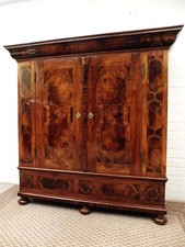 Baroque cabinet walnut South German 1780 dismountable hand polished