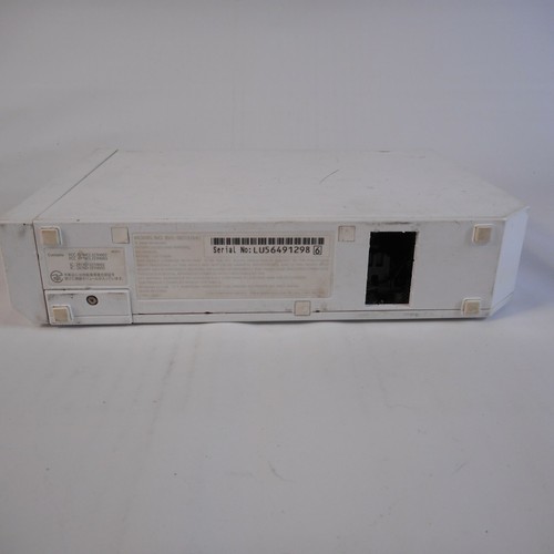 Nur Nintendo Wii-Konsole - Teile oder Reparatur - Bild 5 von 6