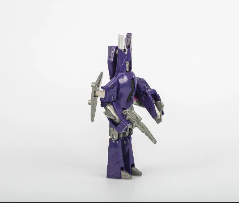 New Transformers G1 Cyclonus Reissue Action Figure MISB Gift Box Set - Image 3 of 4