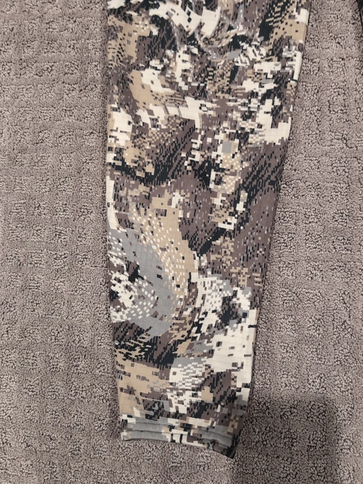 Синтетическая быстросохнущая изоляция Sitka Heavyweight Bottom XL EV2! - Изображение 2 из 4