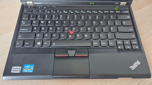 Lenovo ThinkPad X230 | i5-3320M | 16GB RAM | 256GB SSD + 300GB HDD | Win 10 Pro - Picture 4 of 16