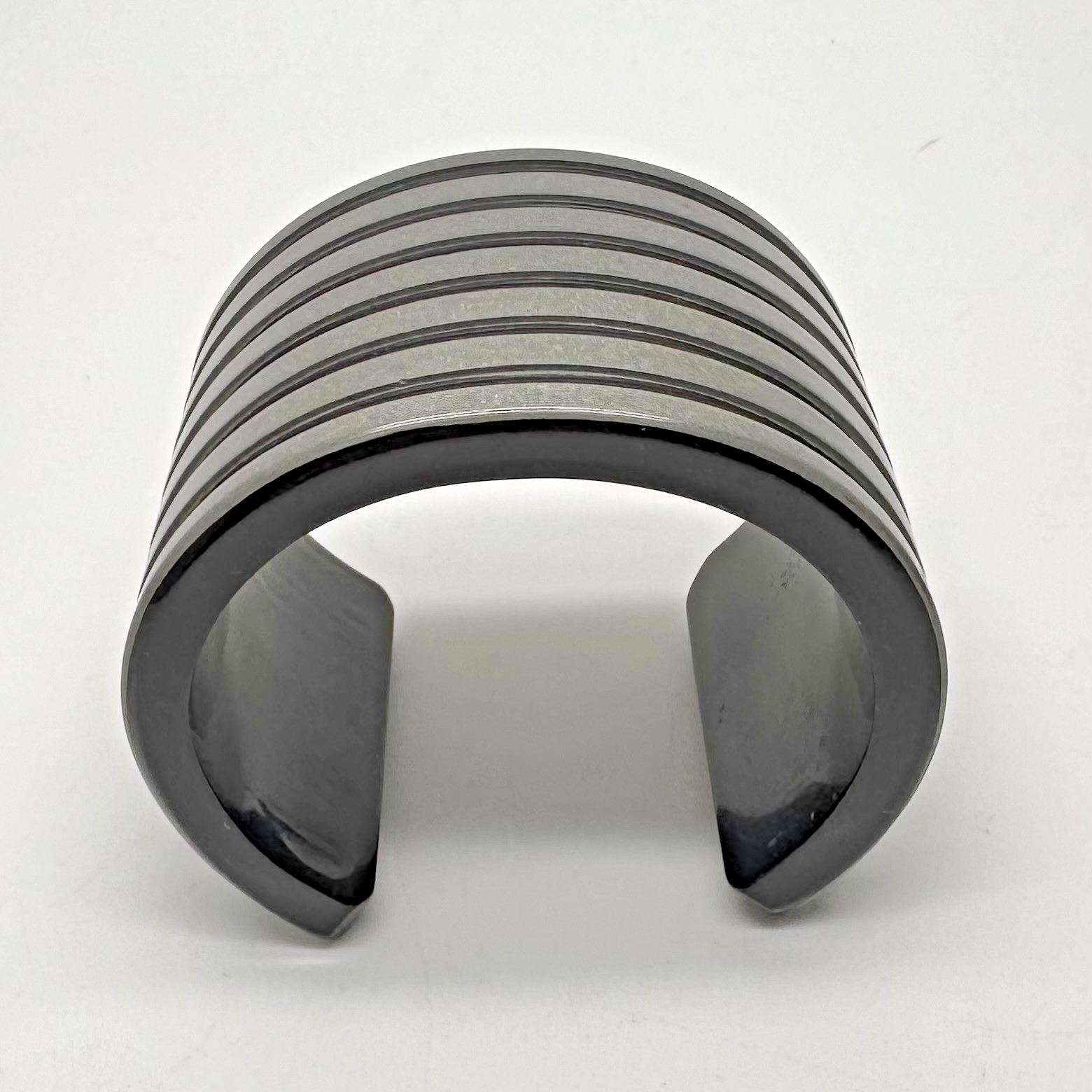 Jean Marie Poinot Vintage Retro Large Oversize Ash Gray Acrylic Bracelet Paris