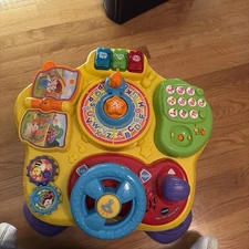 VTech Magic Star Learning Table with 6 Activities English Spanish for Kids