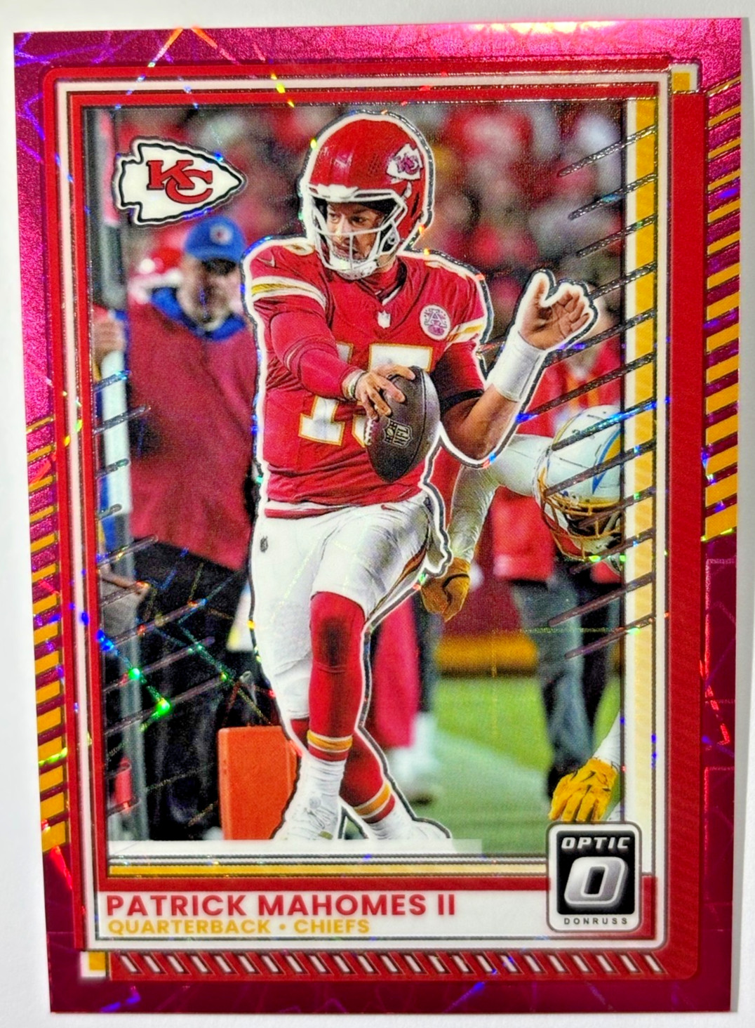 2025 Panini Donruss Optic Patrick Mahomes #40 Pink Velocity PRIZM /99 KC Chiefs