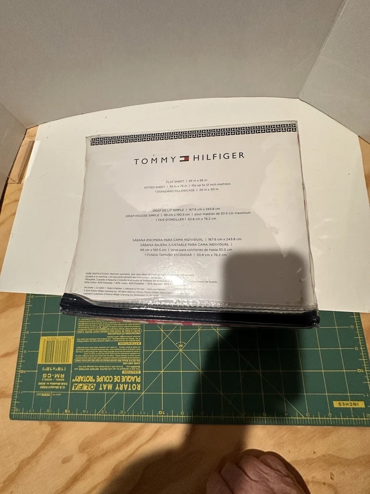 NUEVO Juego de sábanas Tommy Hilfiger Twin 3 piezas rosa y verde a cuadros Foto 4 de 4