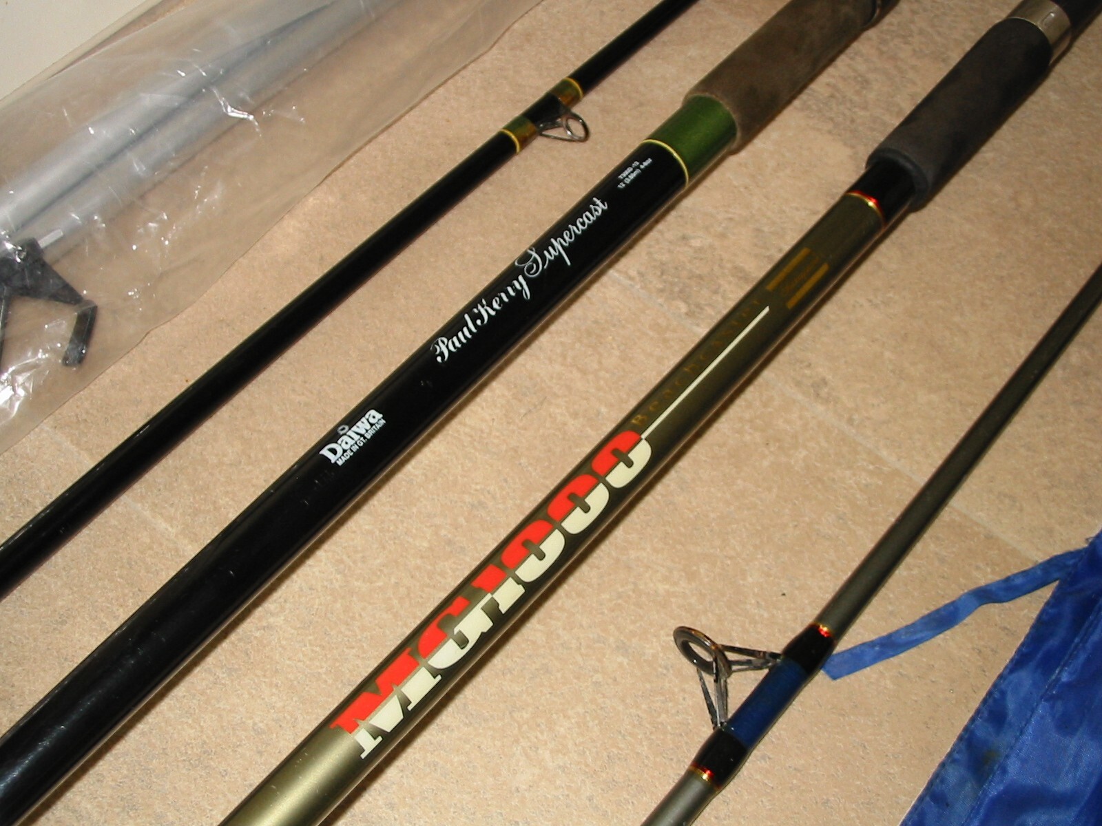 Daiwa Paul Kerry & Shakespeare Beach Rods + New Golds Tripod Sea